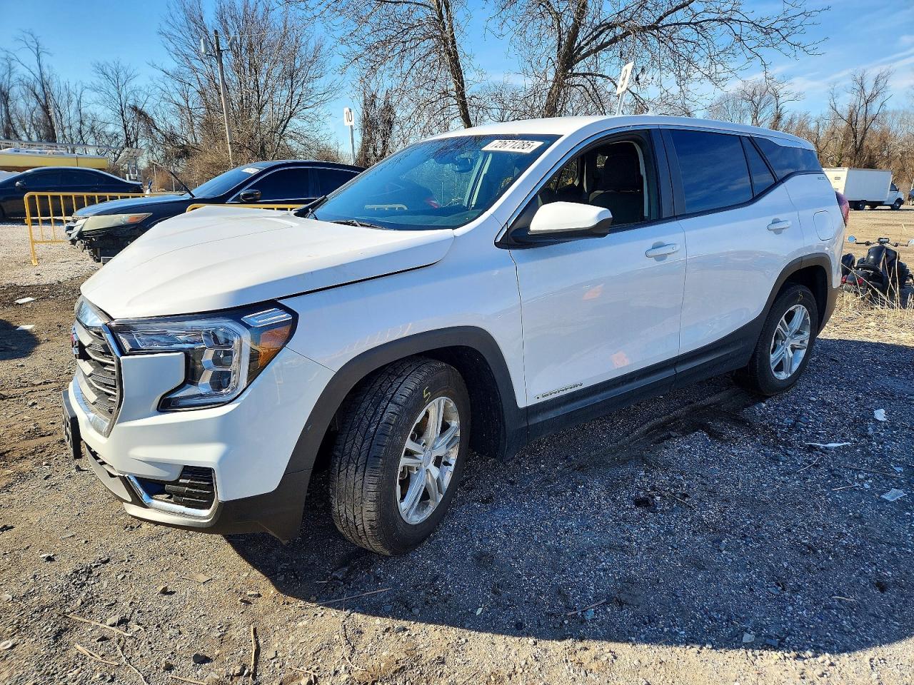 Salvage GMC Terrain Image