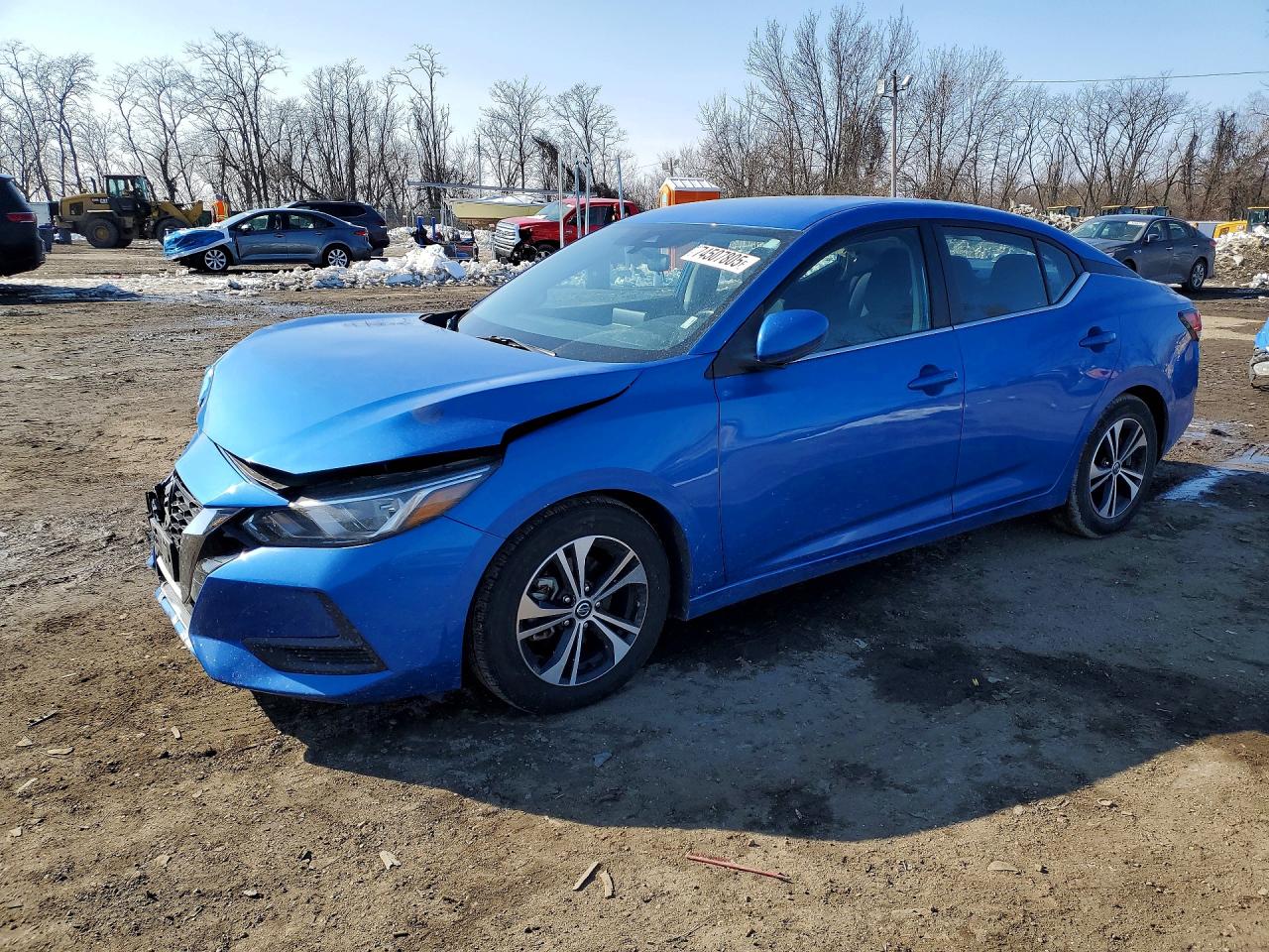 Salvage Nissan Sentra Image