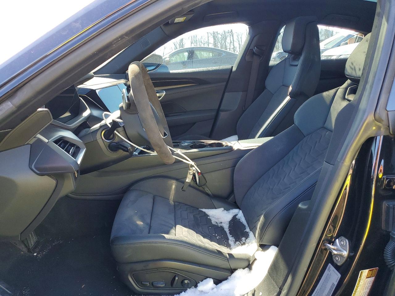 Audi e-tron Premium Plus