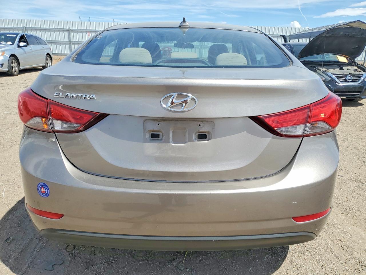 Hyundai ELANTRA Se