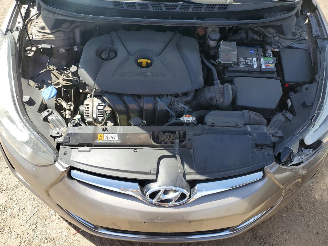 Hyundai ELANTRA Se