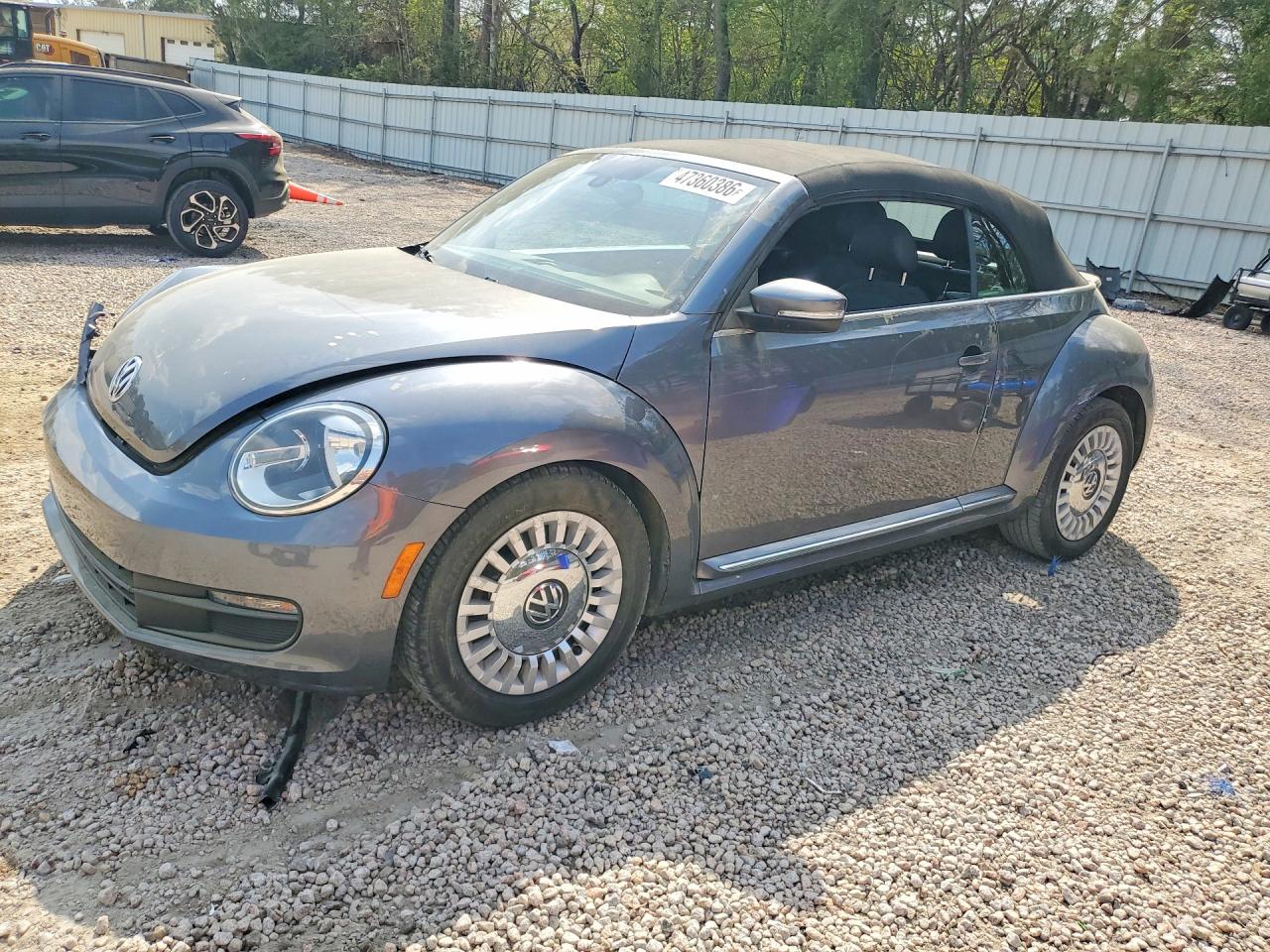 Salvage Volkswagen Beetle Image