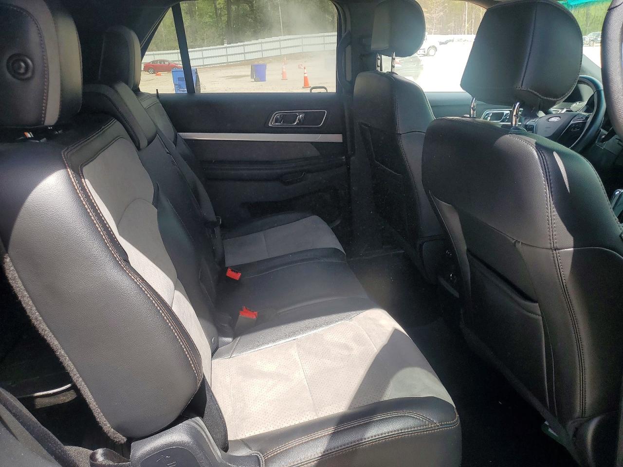Ford Explorer Xlt