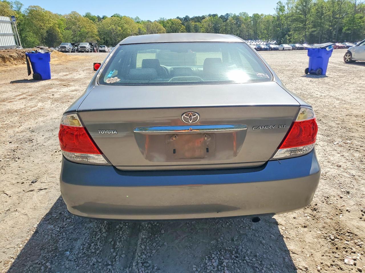 Toyota Camry Xle