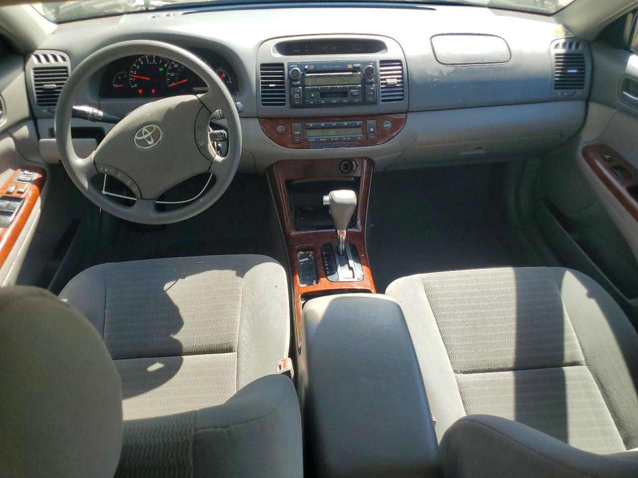 Toyota Camry Xle