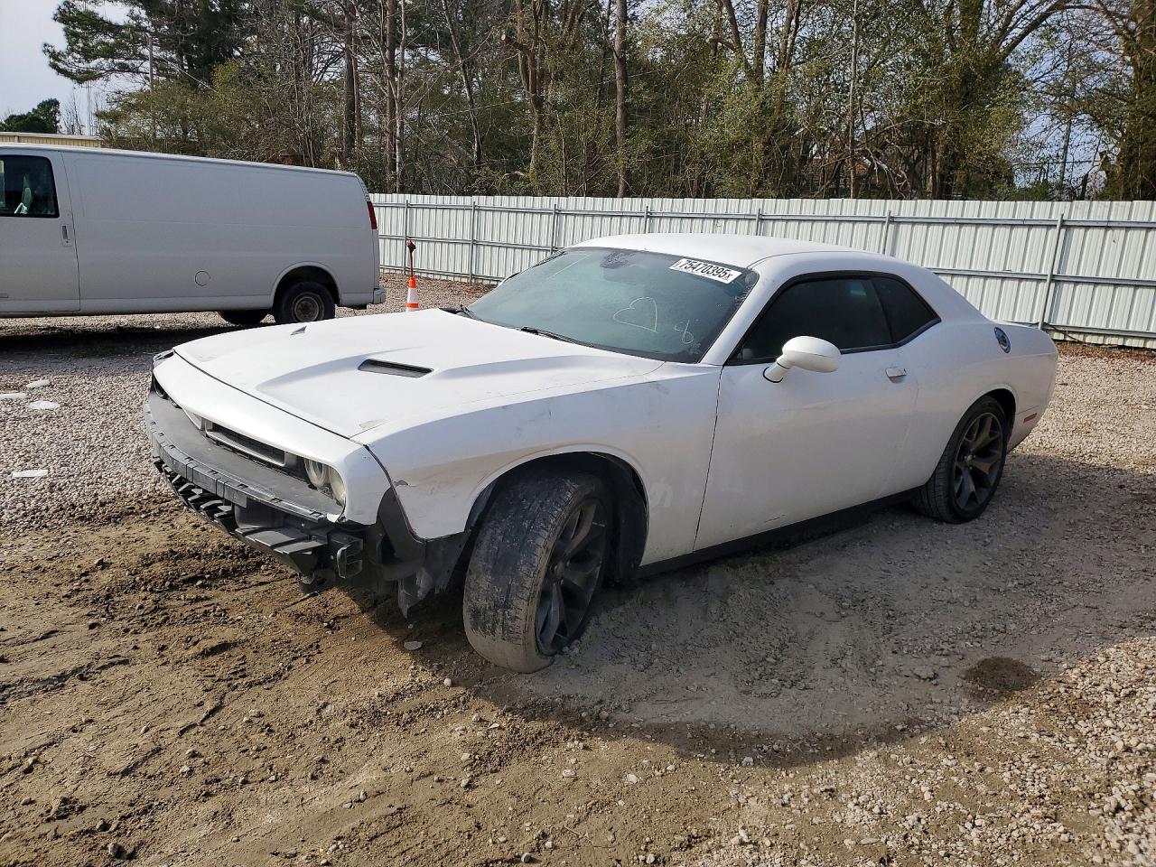 Salvage Dodge Challenger Image