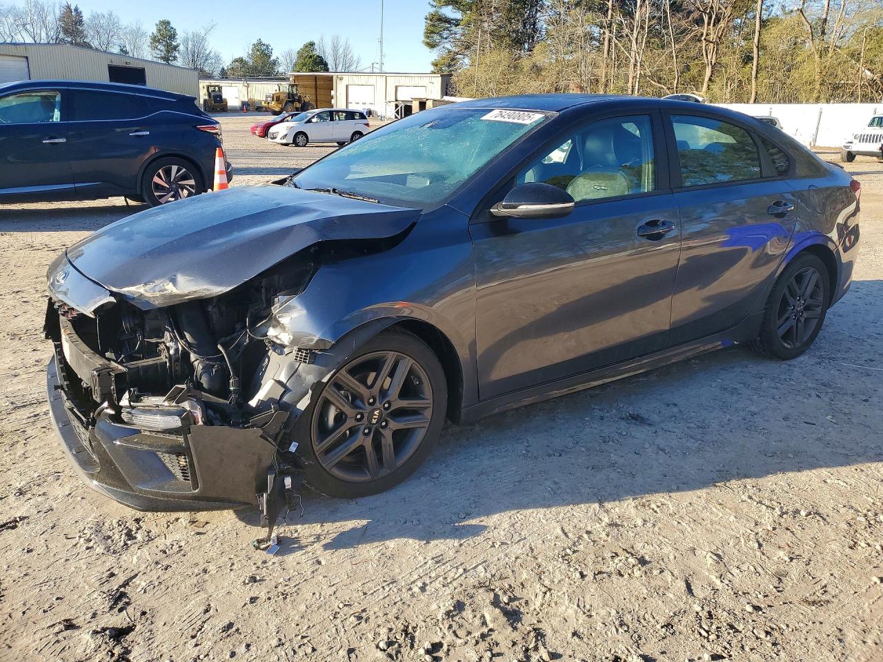 Salvage Kia Forte Image