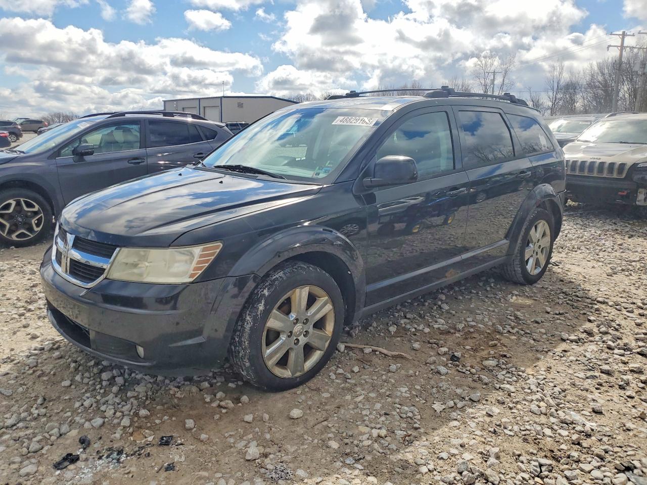 Salvage Dodge Journey Image