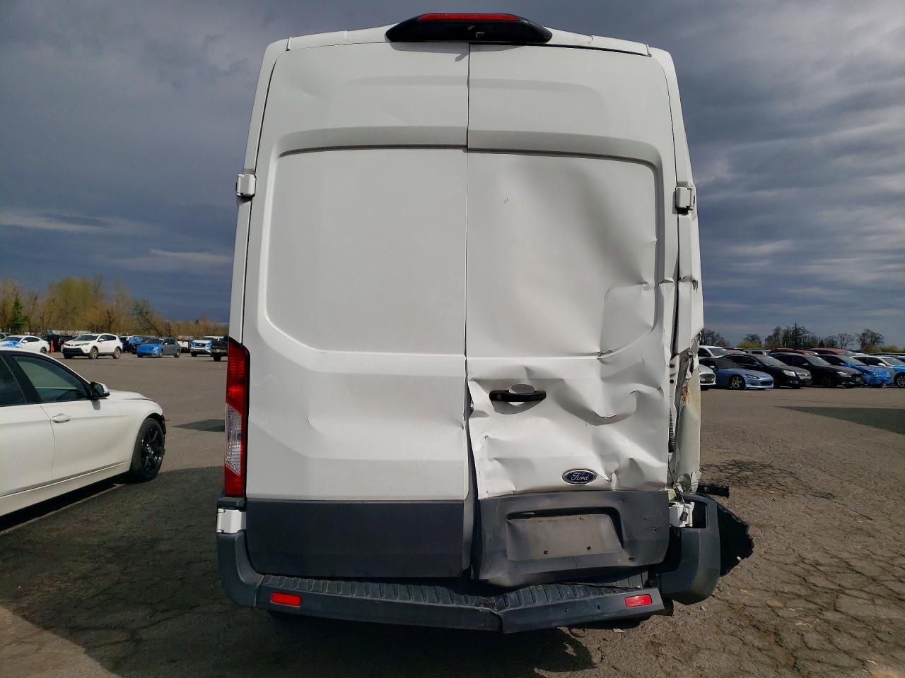 Ford Transit T-250