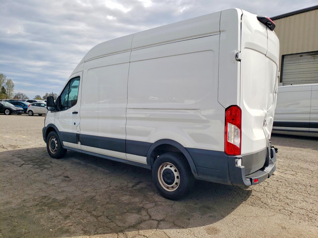 Ford Transit T-250