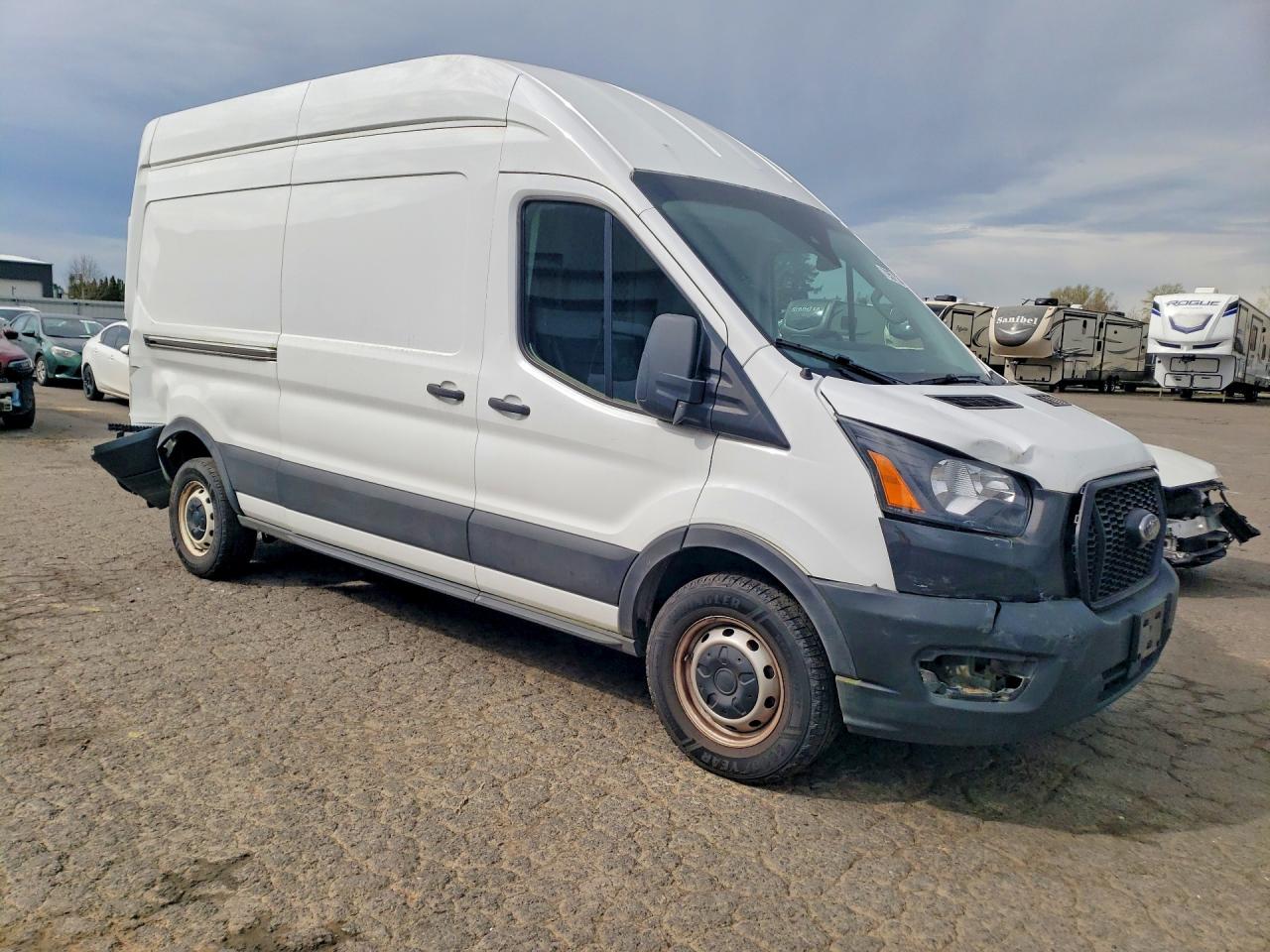 Ford Transit T-250