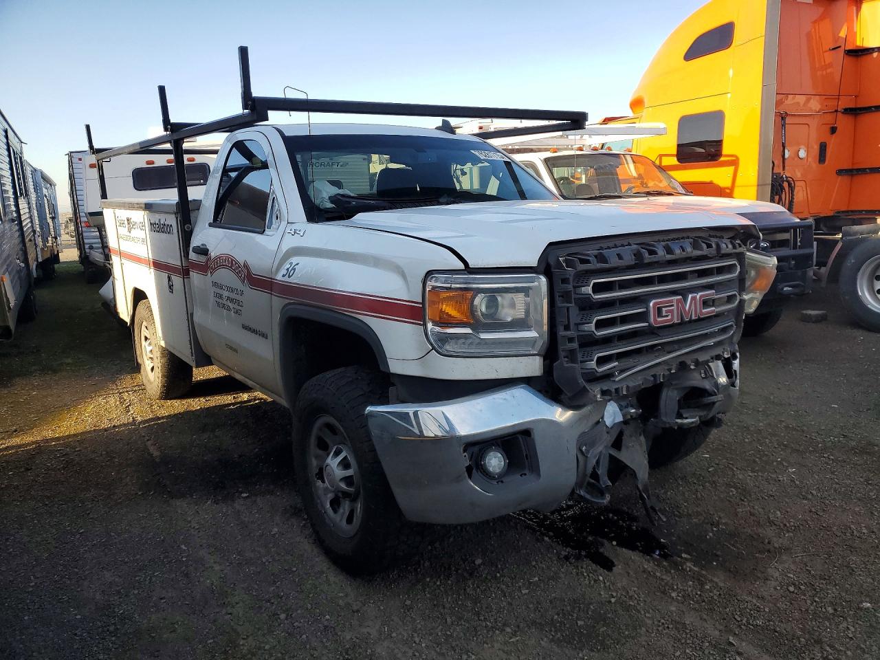 GMC Sierra K2500 At4