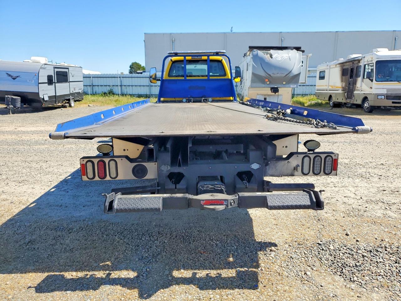 Ford F-650 Super Crewzer