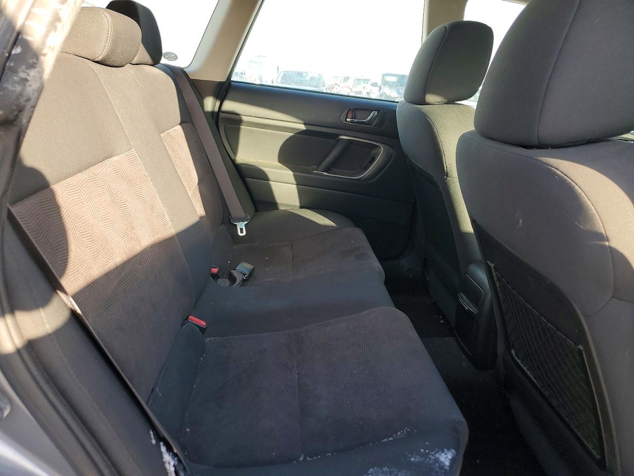 Subaru Outback 2.5i