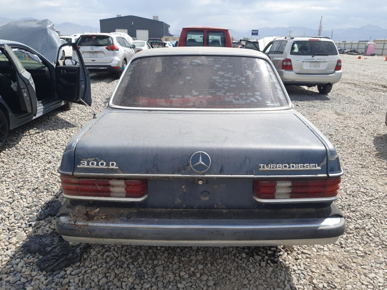 Mercedes-Benz 300-Class Dt