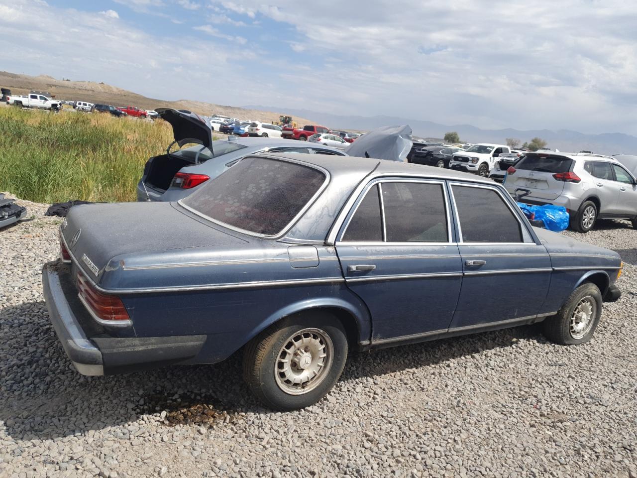 Mercedes-Benz 300-Class Dt