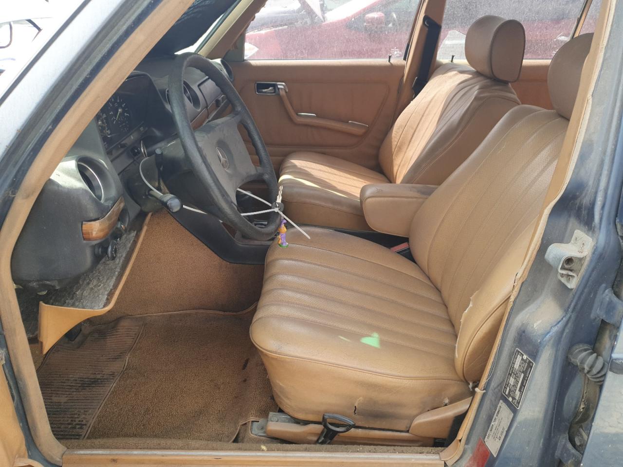Mercedes-Benz 300-Class Dt