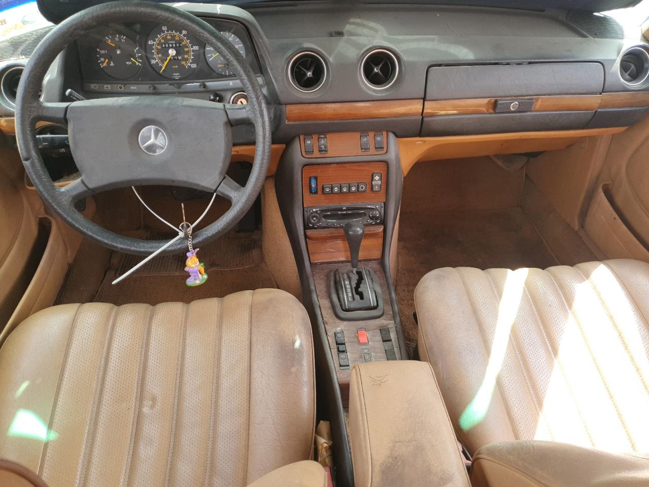 Mercedes-Benz 300-Class Dt