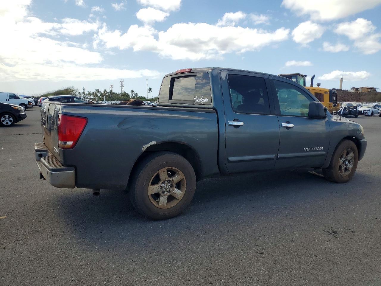 Nissan Titan