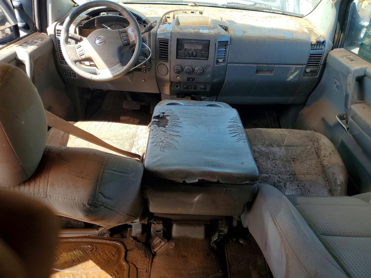 Nissan Titan