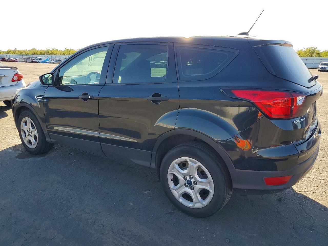 Ford Escape S