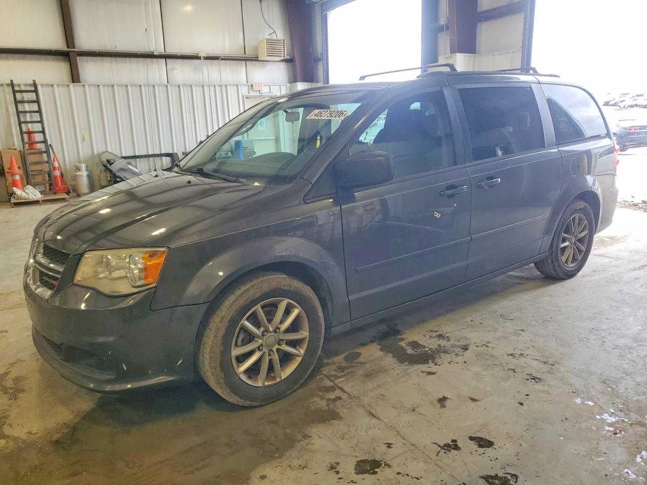 Salvage Dodge Caravan Image