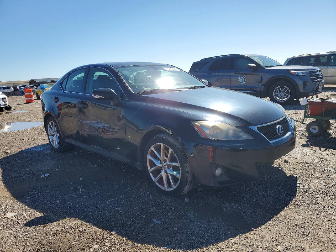Lexus Is Base