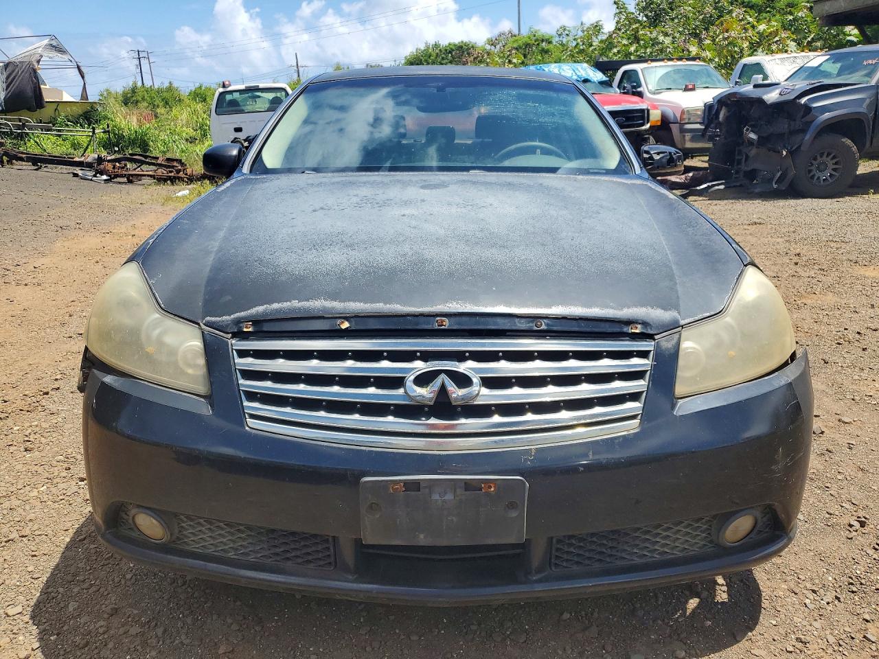 INFINITI M45 Base