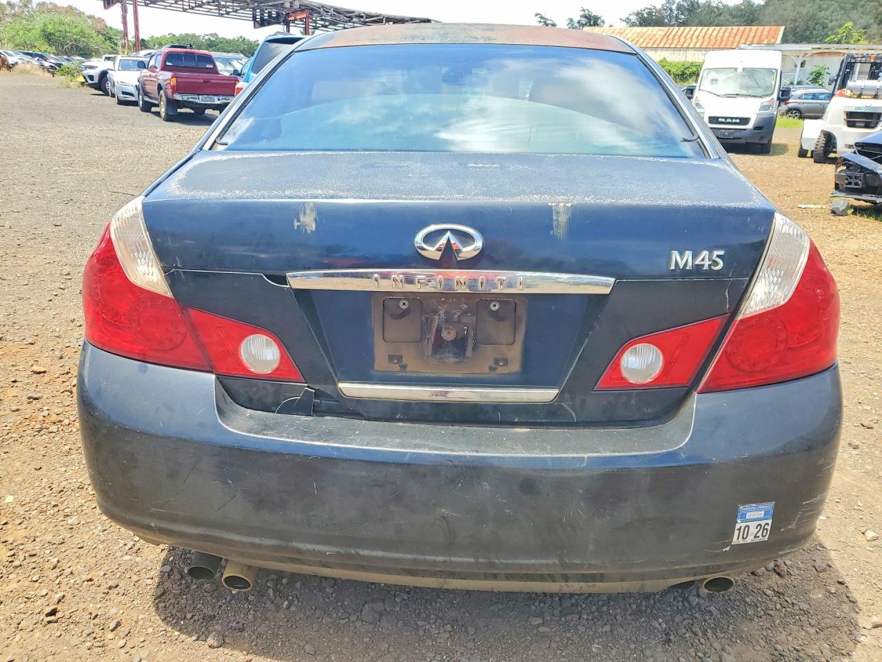 INFINITI M45 Base