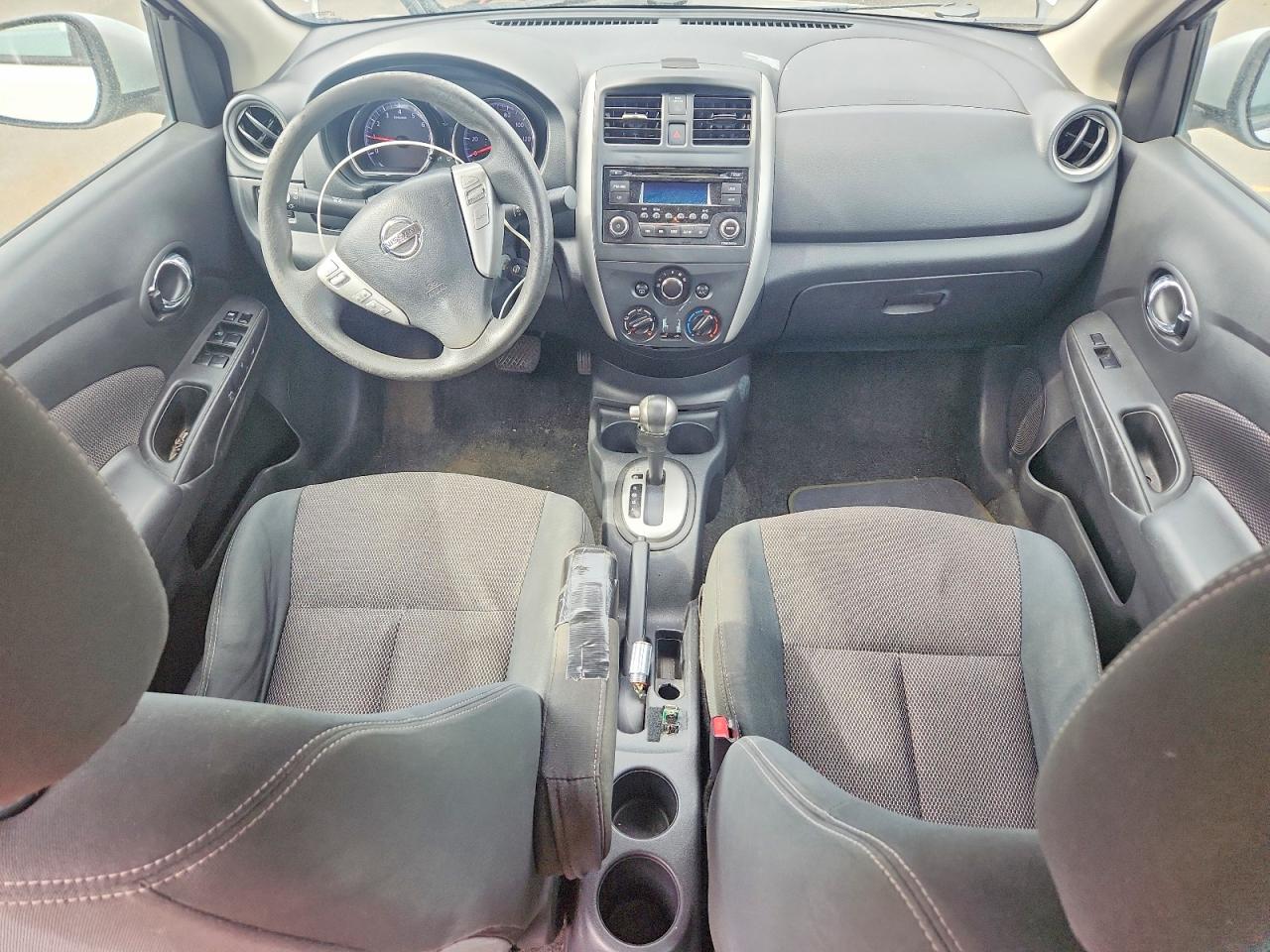 Nissan Versa 1.6 Sv