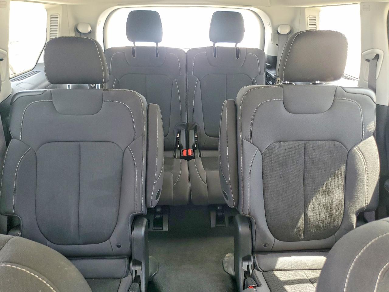 Jeep Cherokee L Laredo