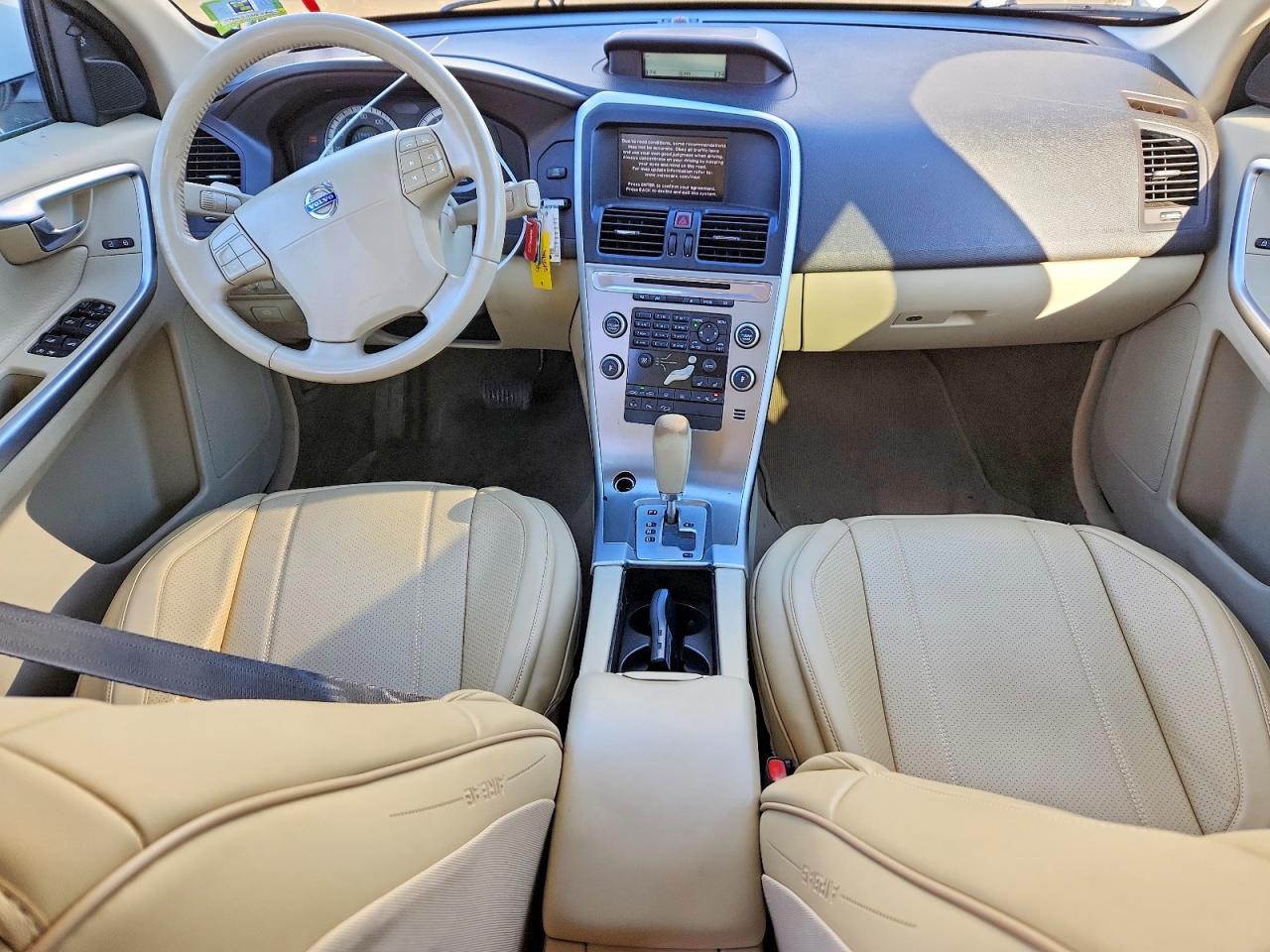 Volvo XC60 T6