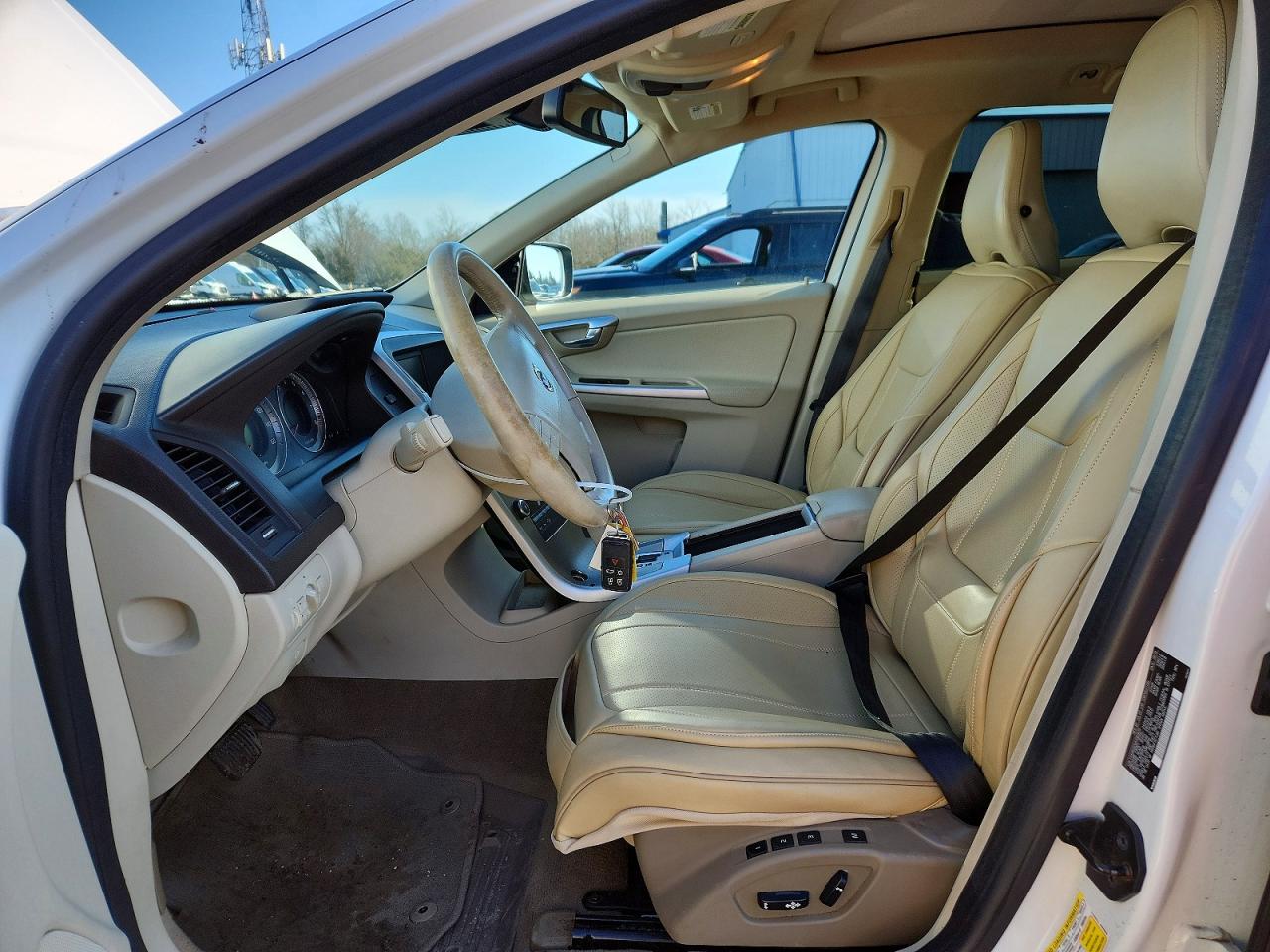 Volvo XC60 T6