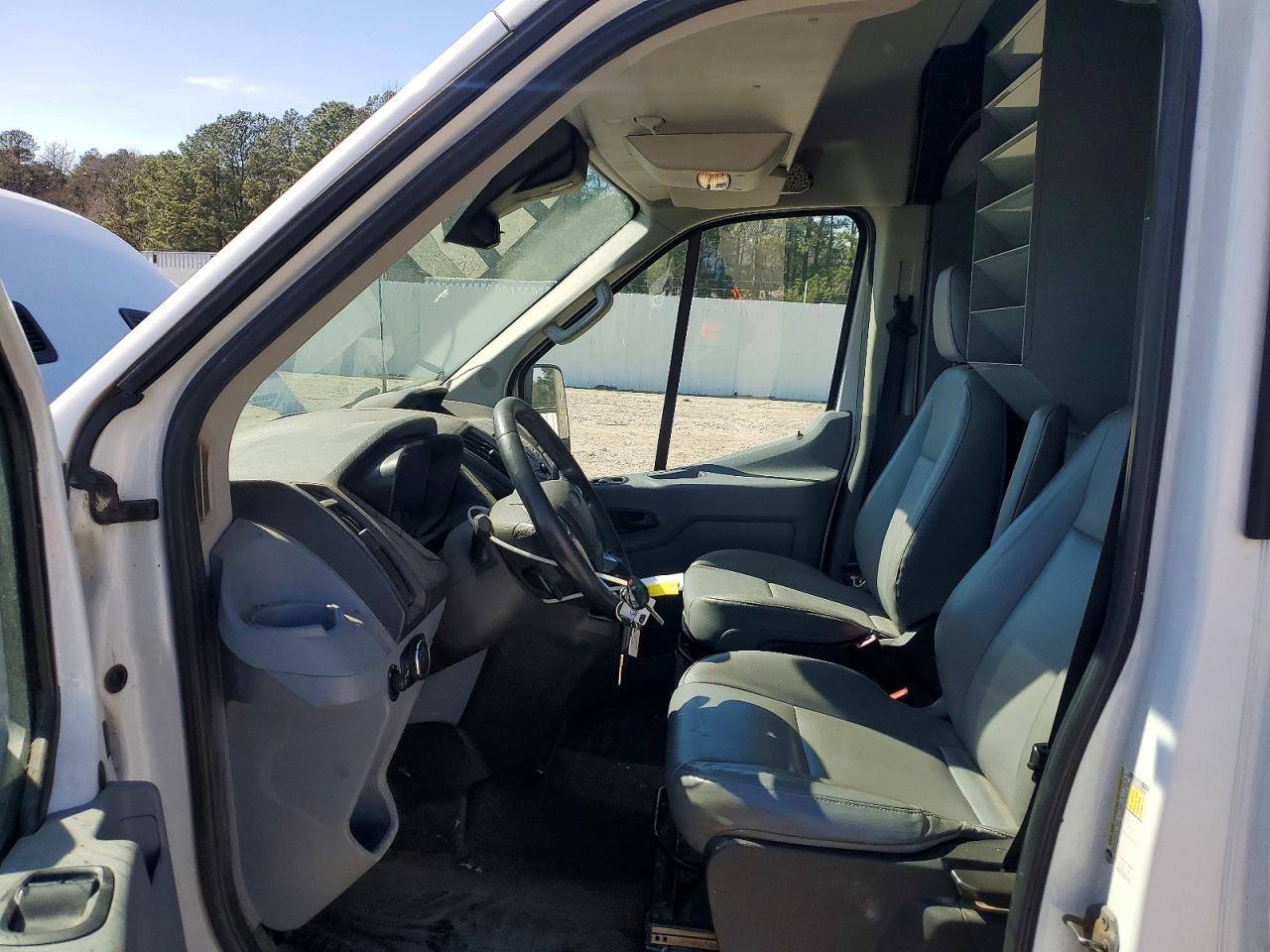 Ford Transit T-250