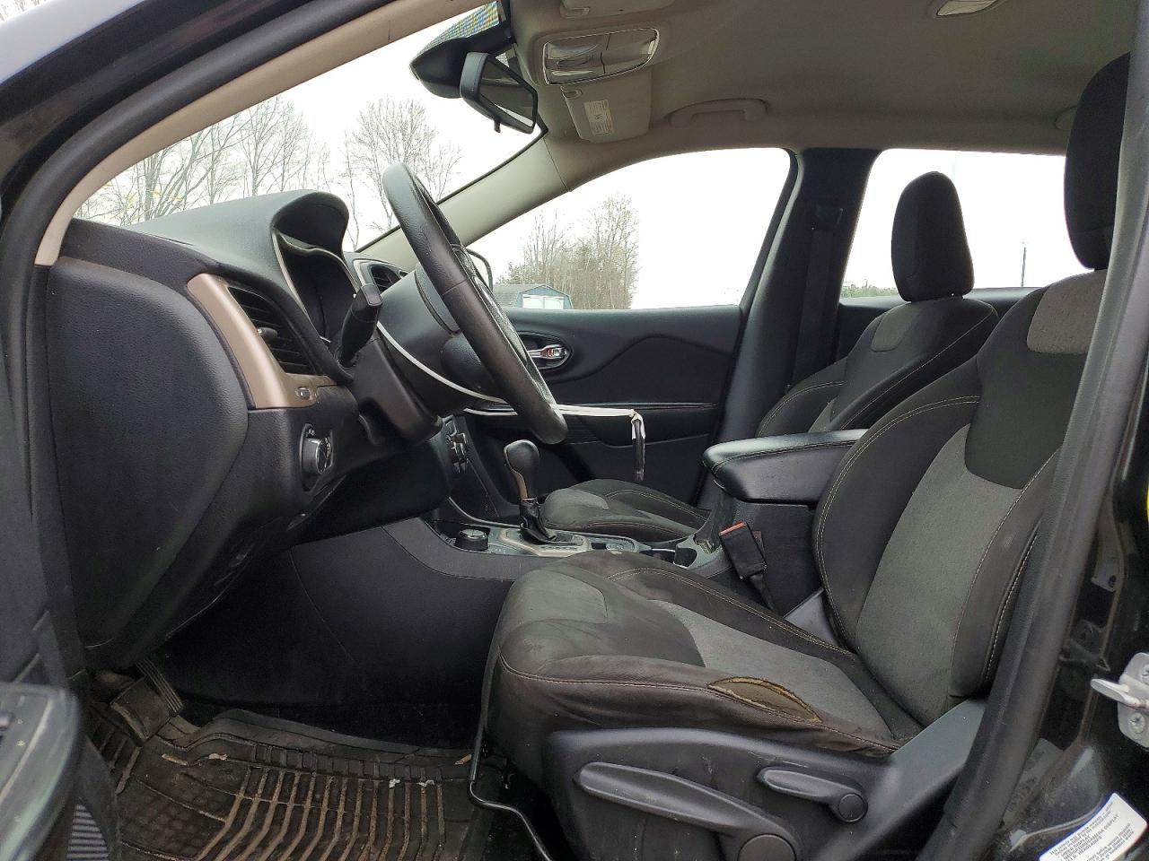 Jeep Cherokee Sport