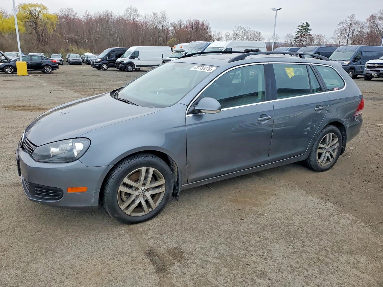 Salvage Volkswagen Jetta Image