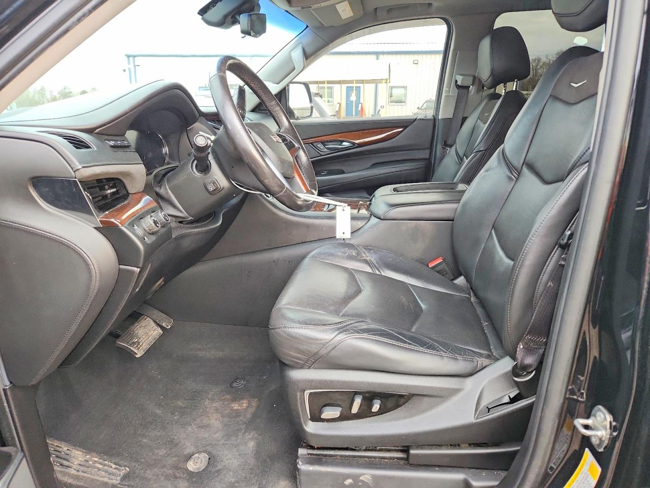 Cadillac Escalade Esv Sport