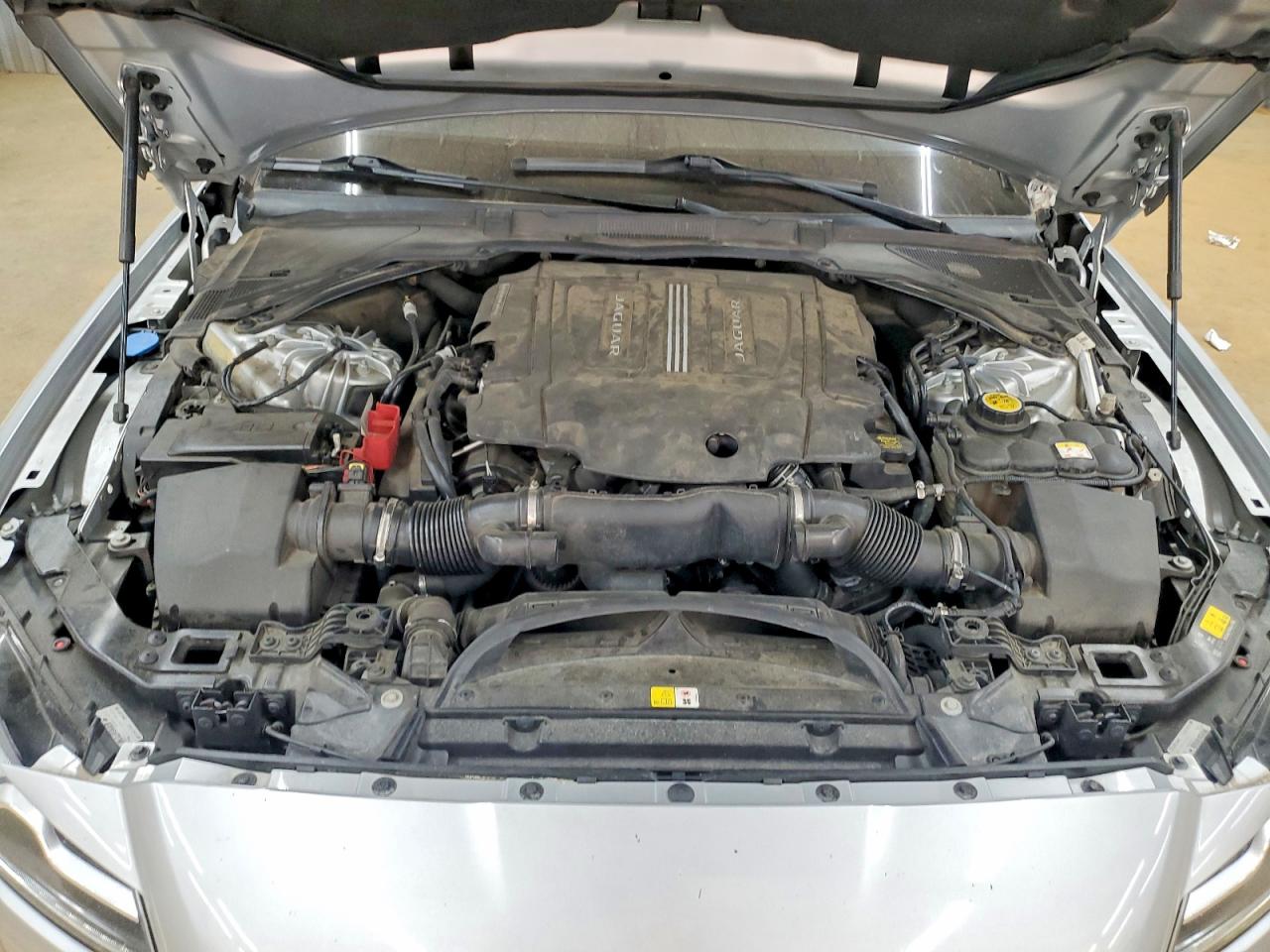 Jaguar XF S