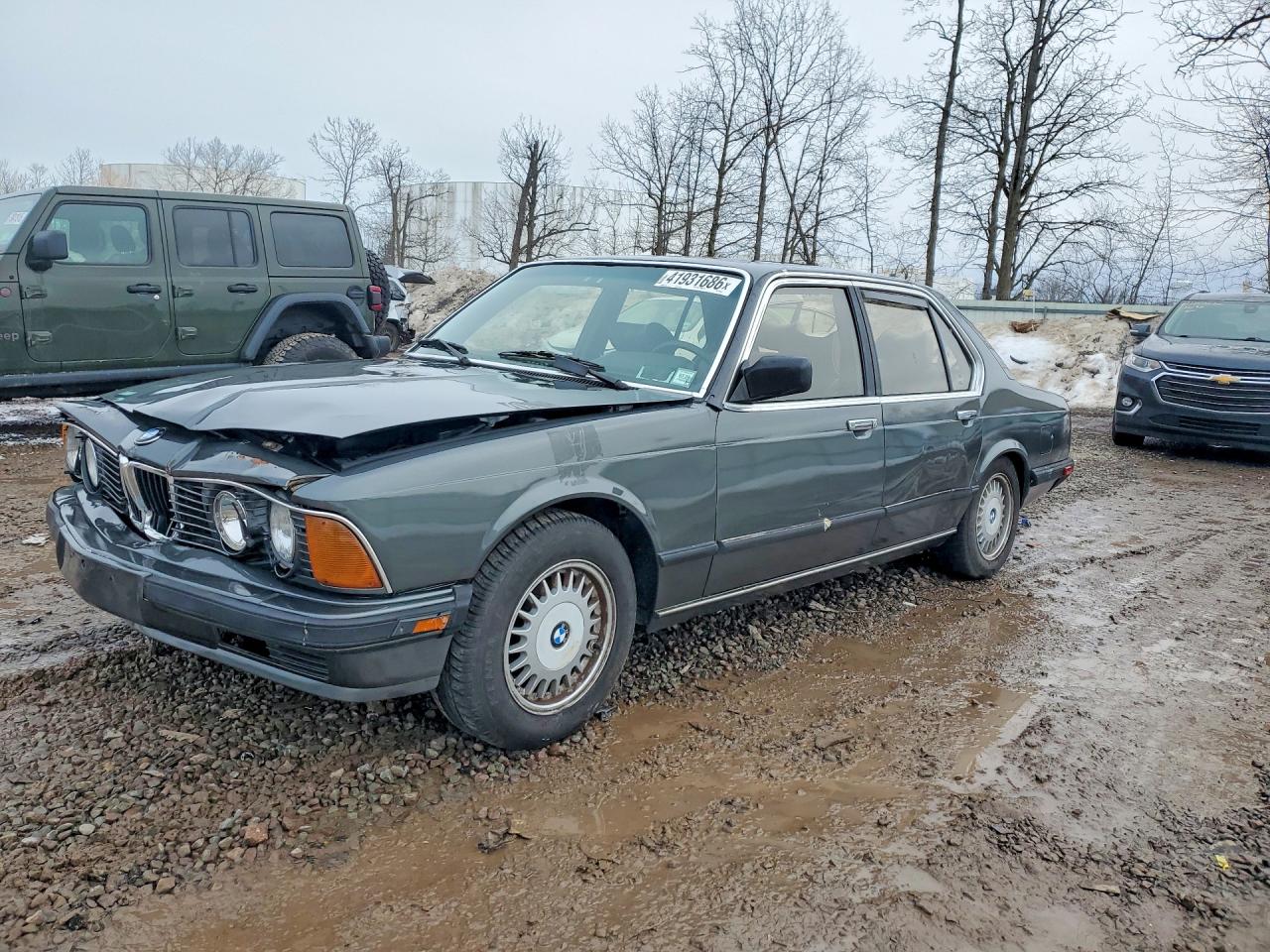 Salvage BMW 7 Series Image