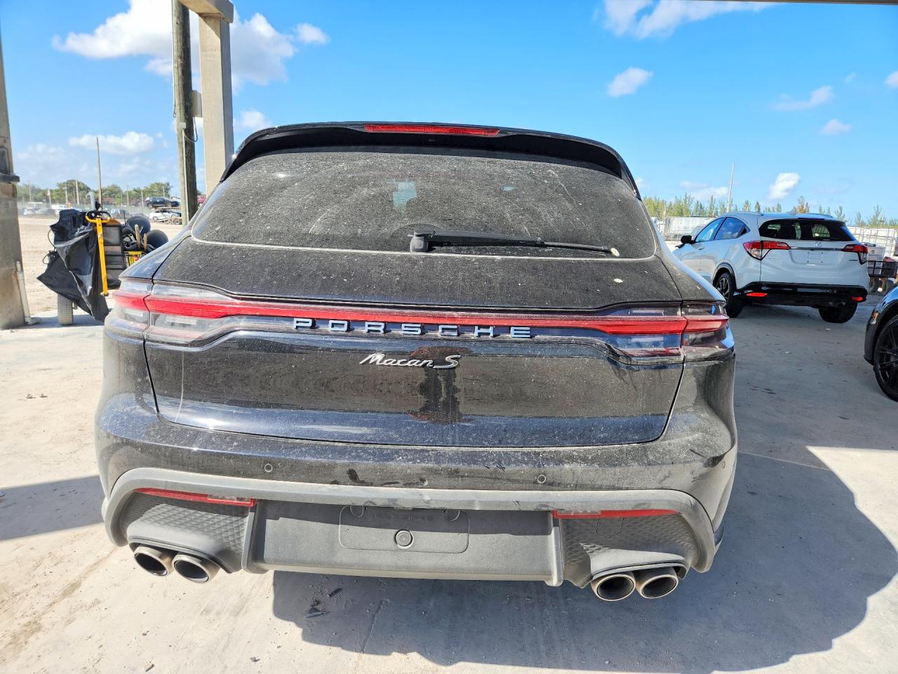Porsche Macan S