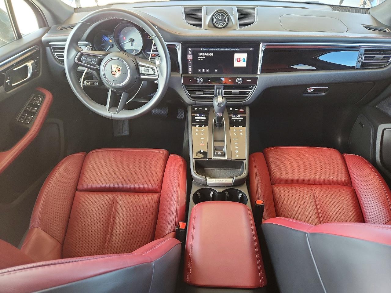Porsche Macan S