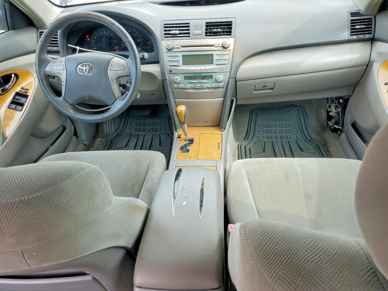 Toyota Camry Xle