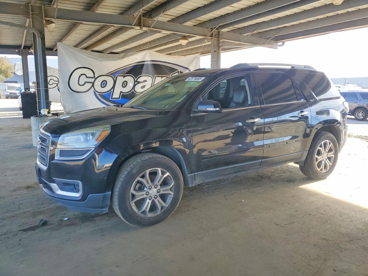 Salvage GMC Acadia Image