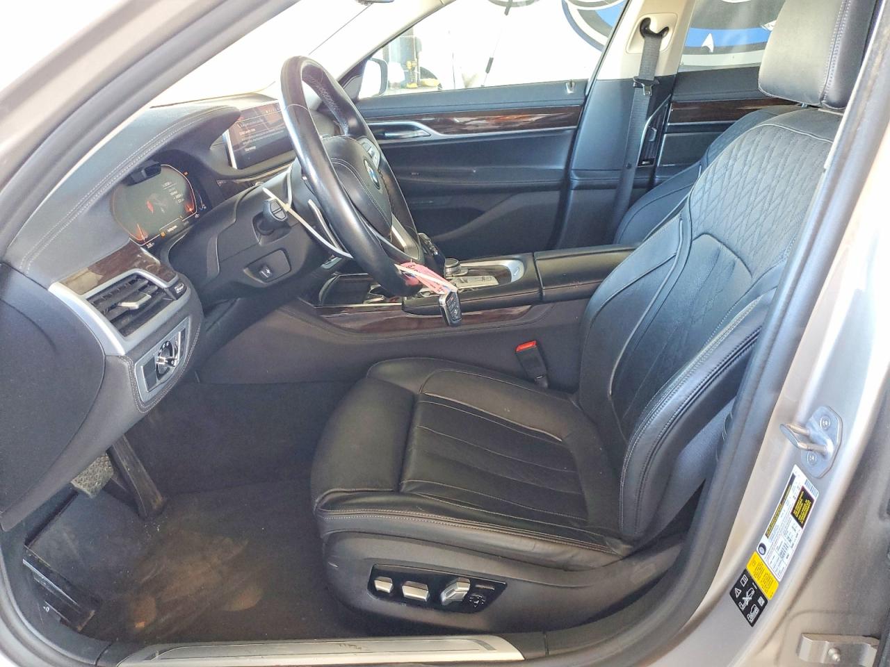 BMW 7 Series Xi