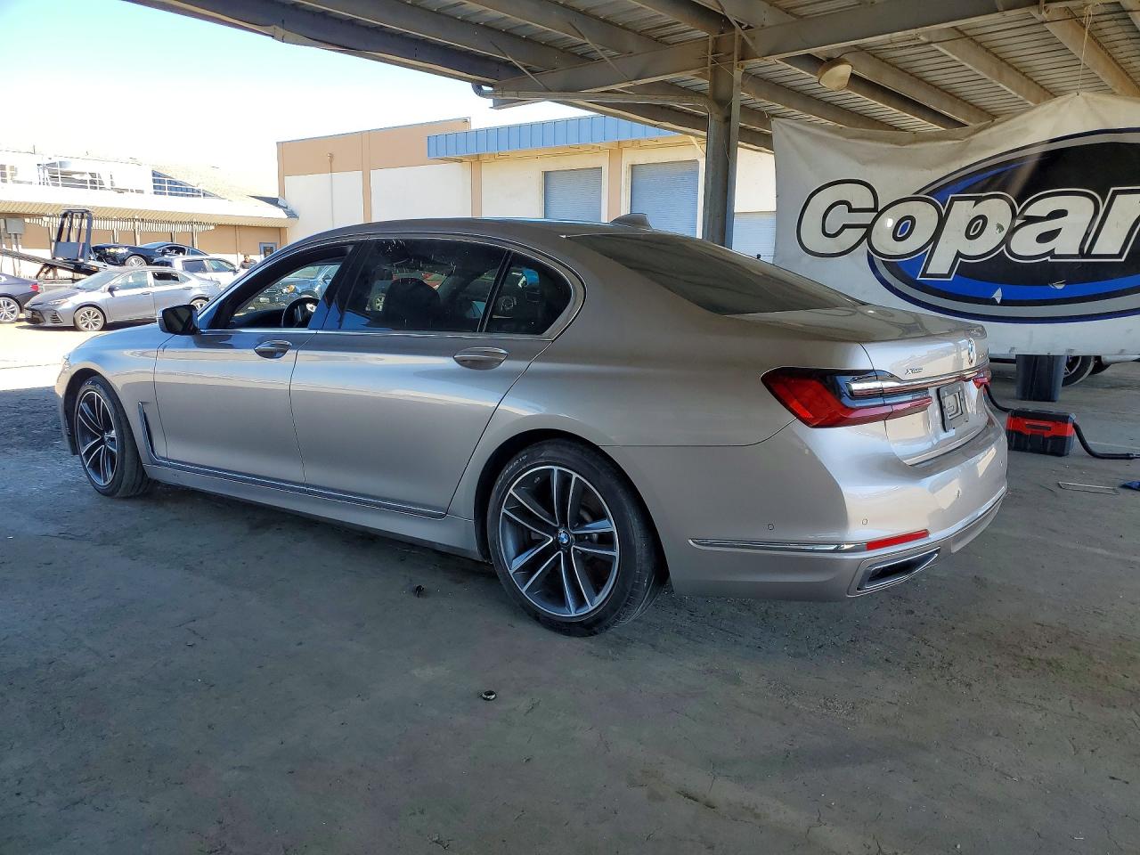 BMW 7 Series Xi