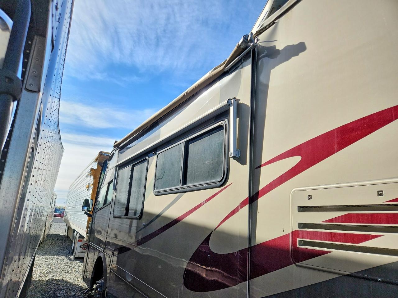 Freigliner Chassis