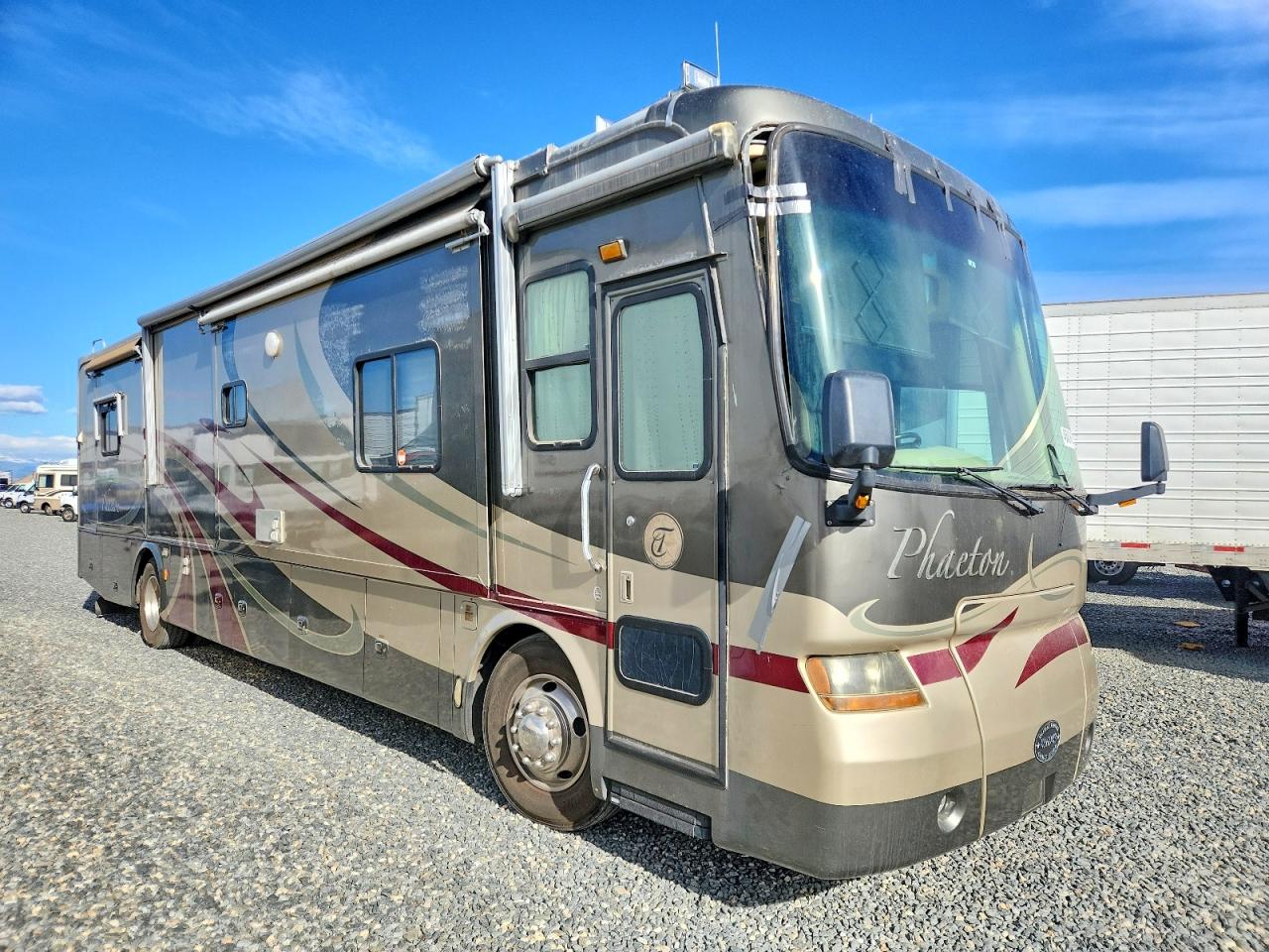 Salvage Freigliner Chassis Image