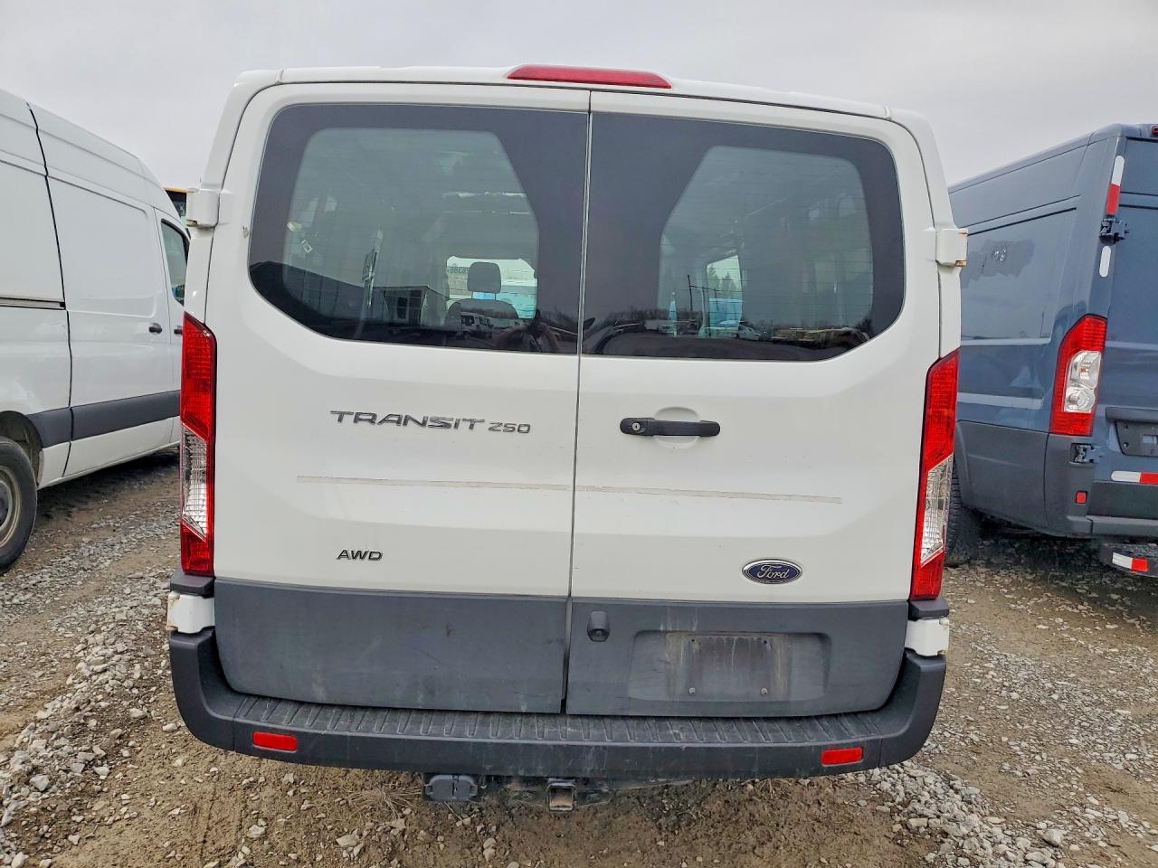Ford Transit T-250