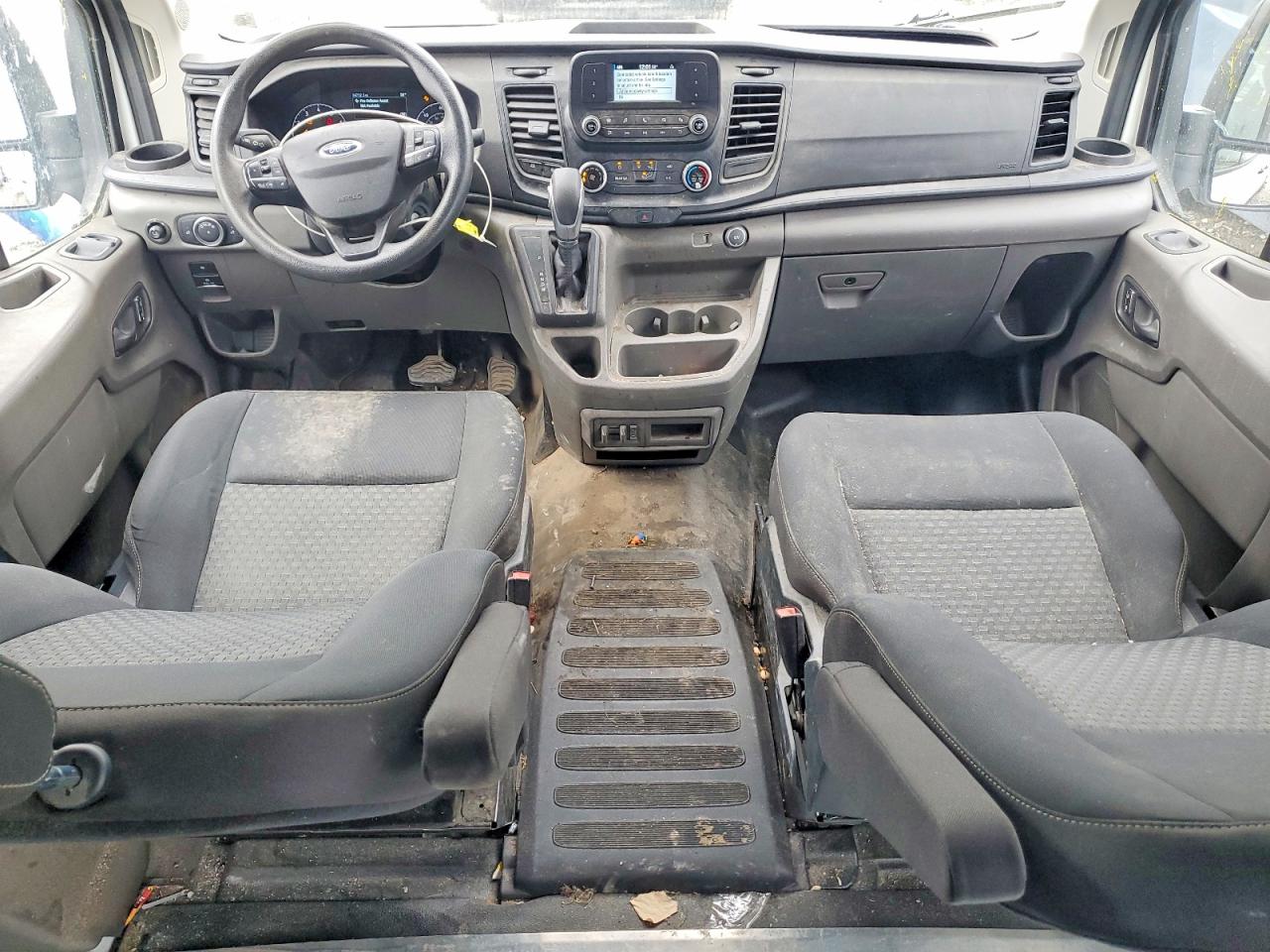 Ford Transit T-250