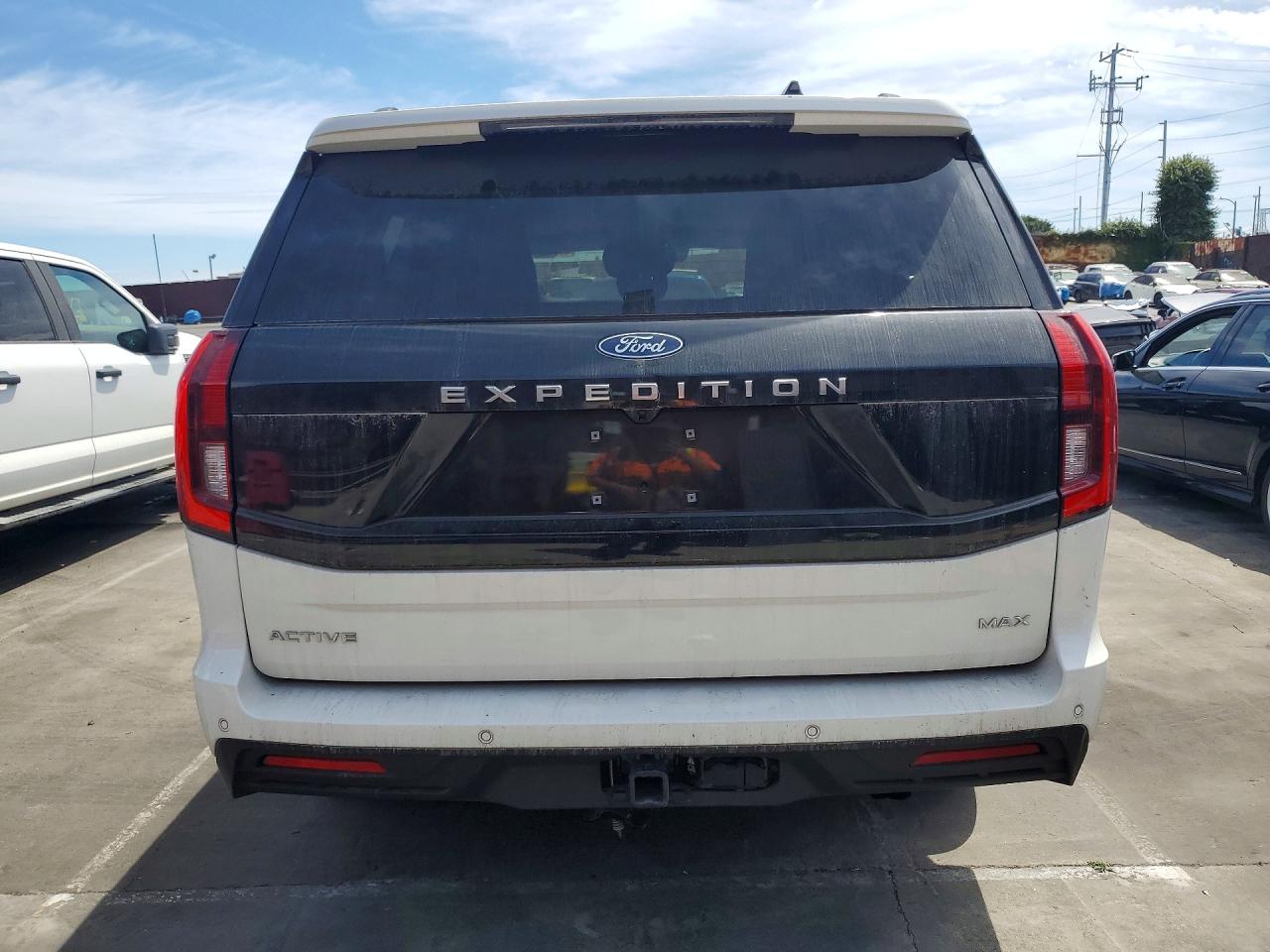Ford Expedition Max Active